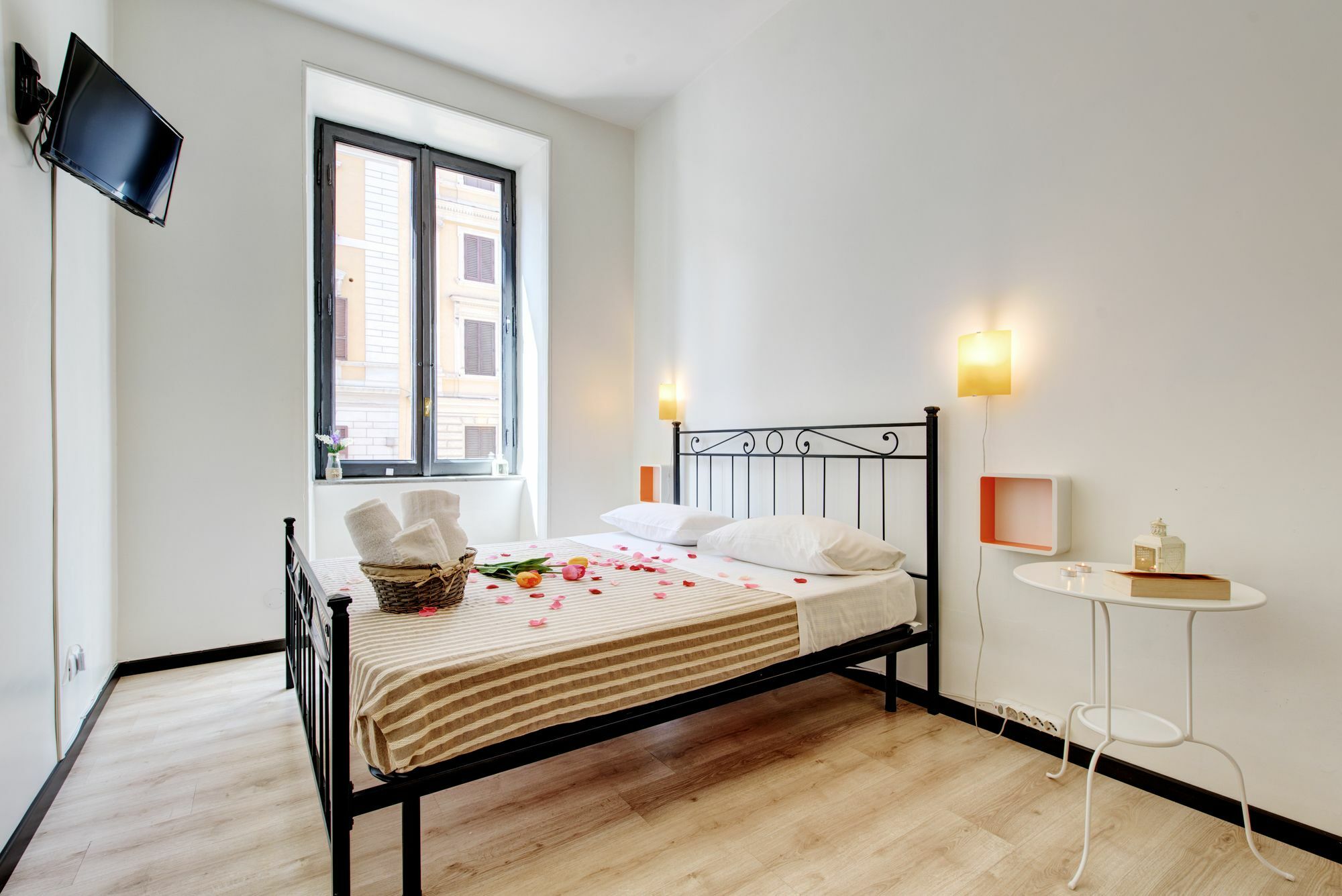 Ad Hoc Guest House โรม ภายนอก รูปภาพ